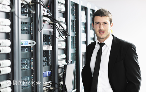 輕與薄 現(xiàn)代IT工程師的移動辦公與數(shù)據(jù)中心之翼